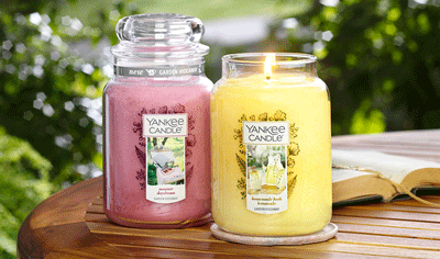 Yankee Large Jar Peach Smoothie 538g Large Jar Up To 135 Hour Burn Time